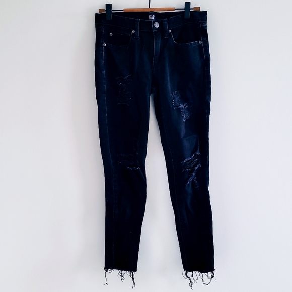 Gap True Skinny Distressed Jean - Picture 3 of 4